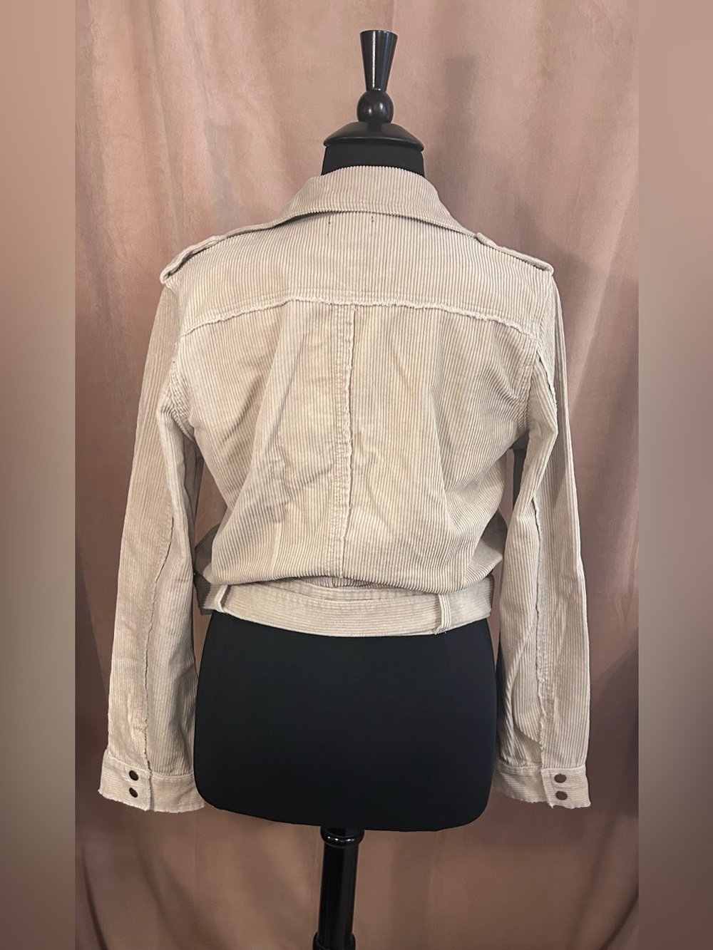 VICI COLLECTION CORDUROY MOTO JACKET - Picture 10 of 11